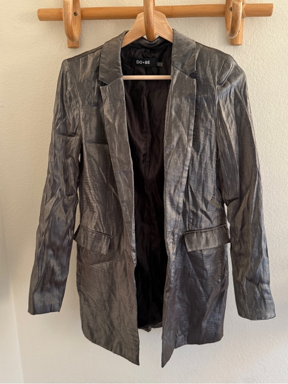 DO+BE dark gray black silver metallic elongated open blazer size S